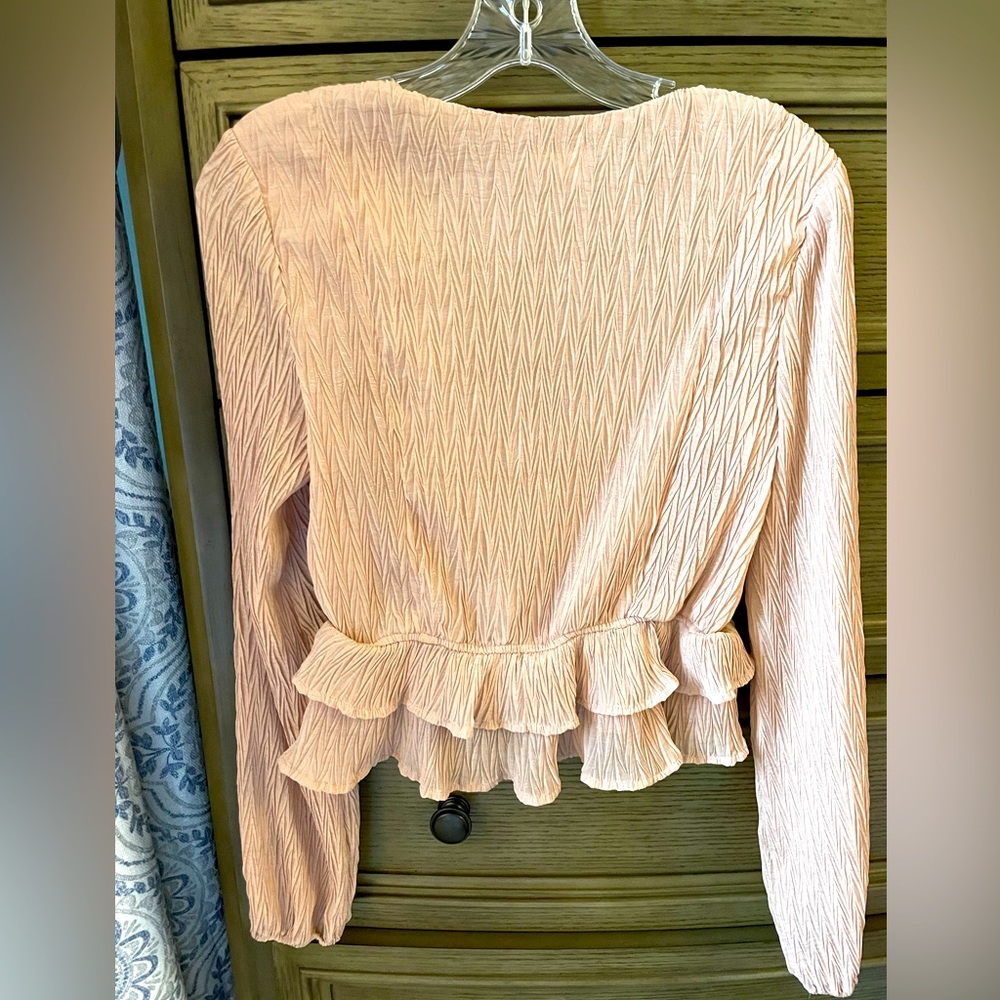 Storia Long Sleeve Ruffle Top - Picture 3 of 5